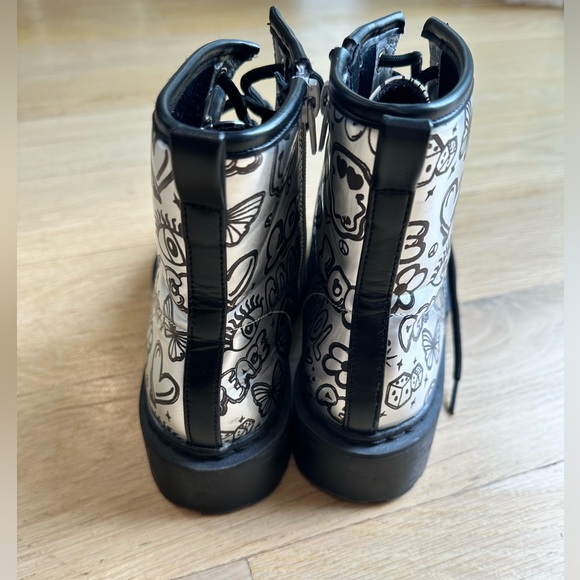 NWT Steve Madden - Girl’s size 3 boots/shoes - Picture 8 of 12